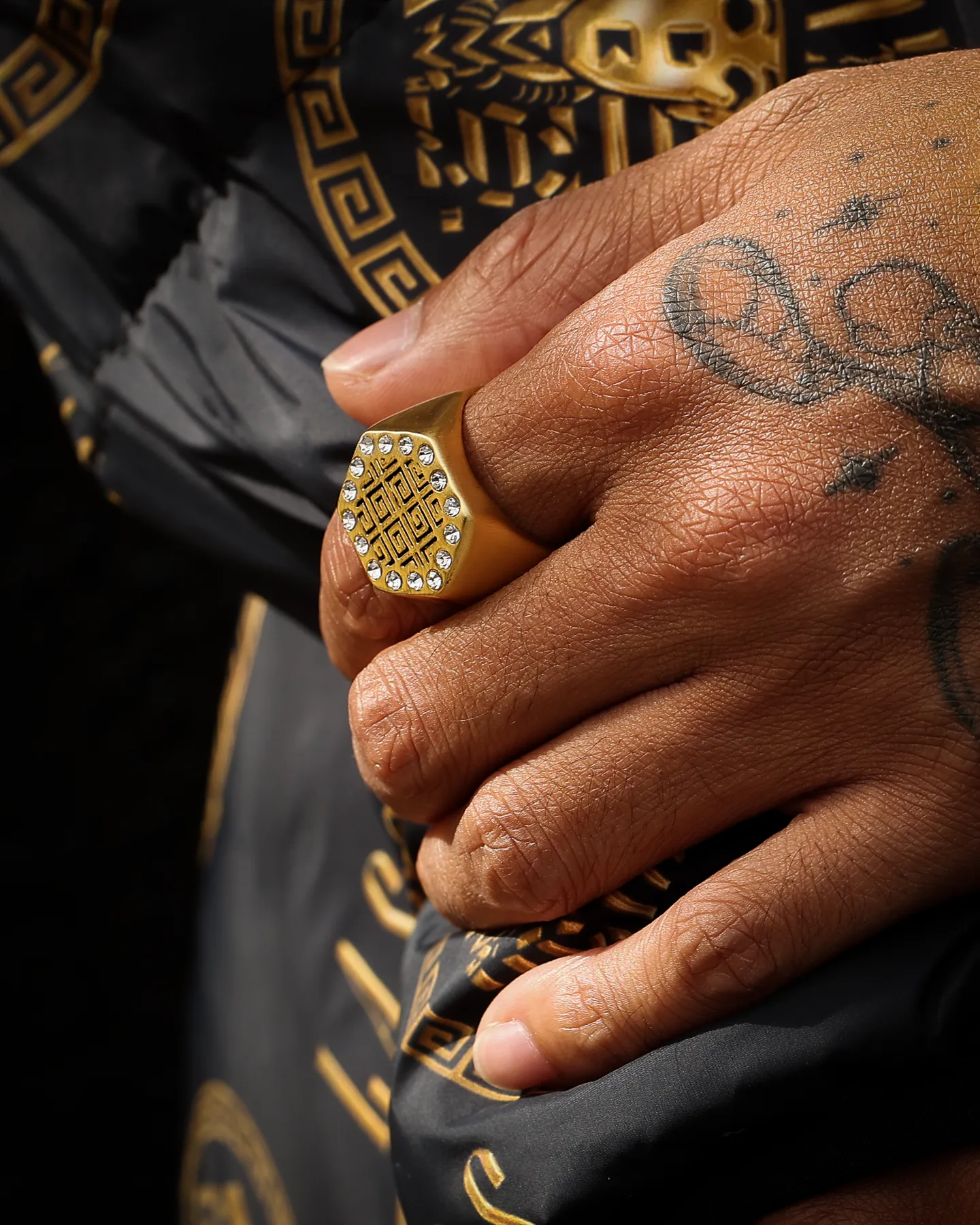 Last Kings Maze Ring Iced Gold