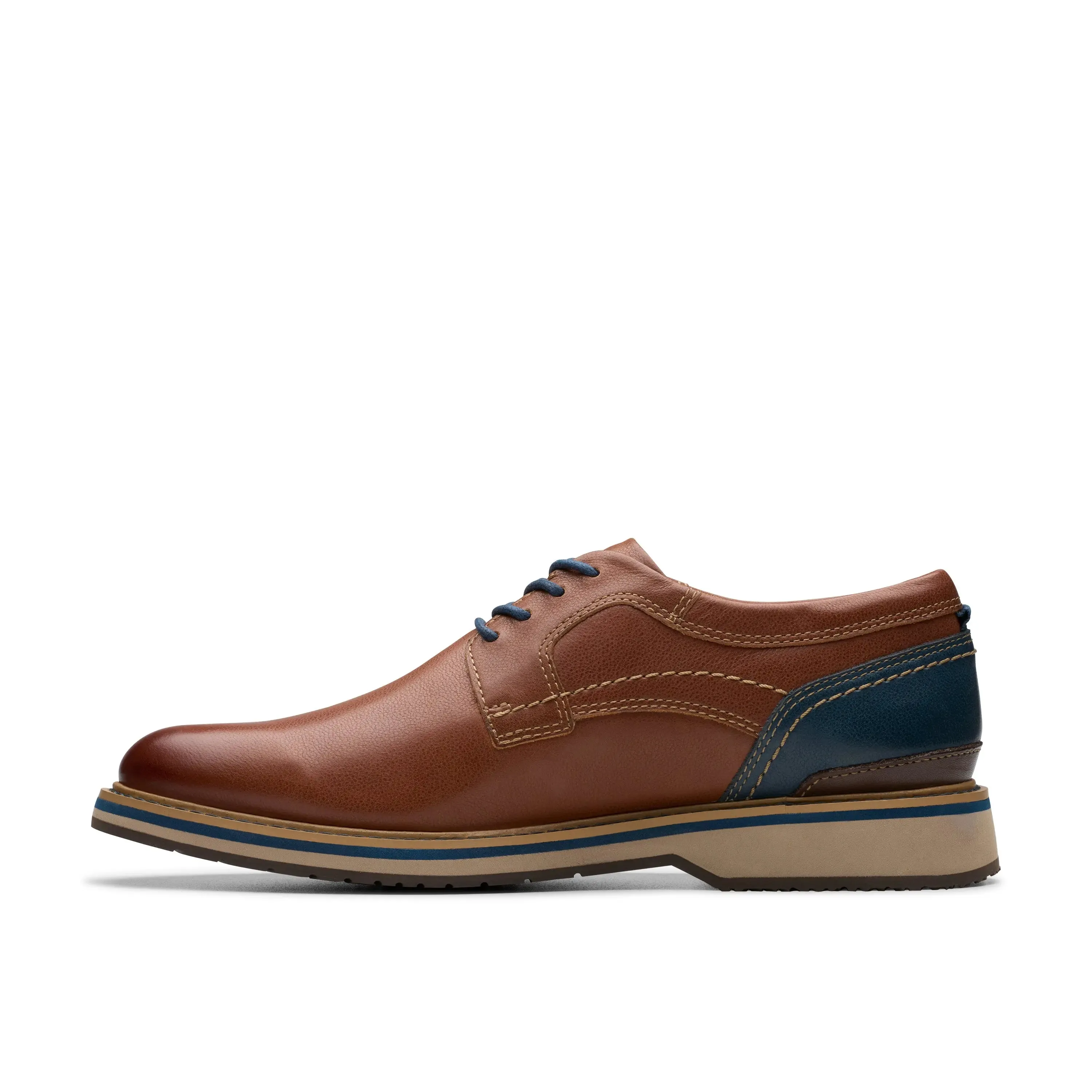 Men's Clarks Monahan Plain  Classic Style with All-Day Comfort