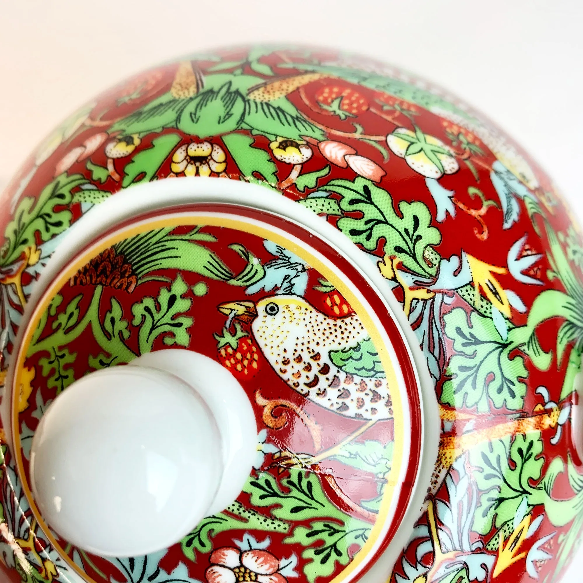 William Morris Teapot - Strawberry Thief Design